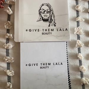 Pallette give them lala Beauty